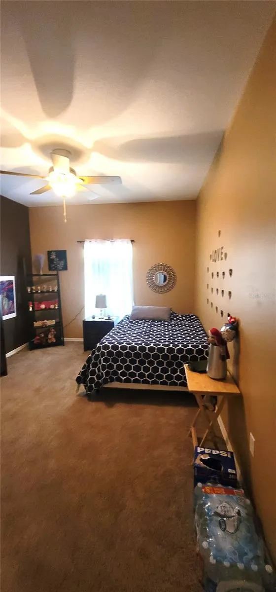 611 VALENCIA CT