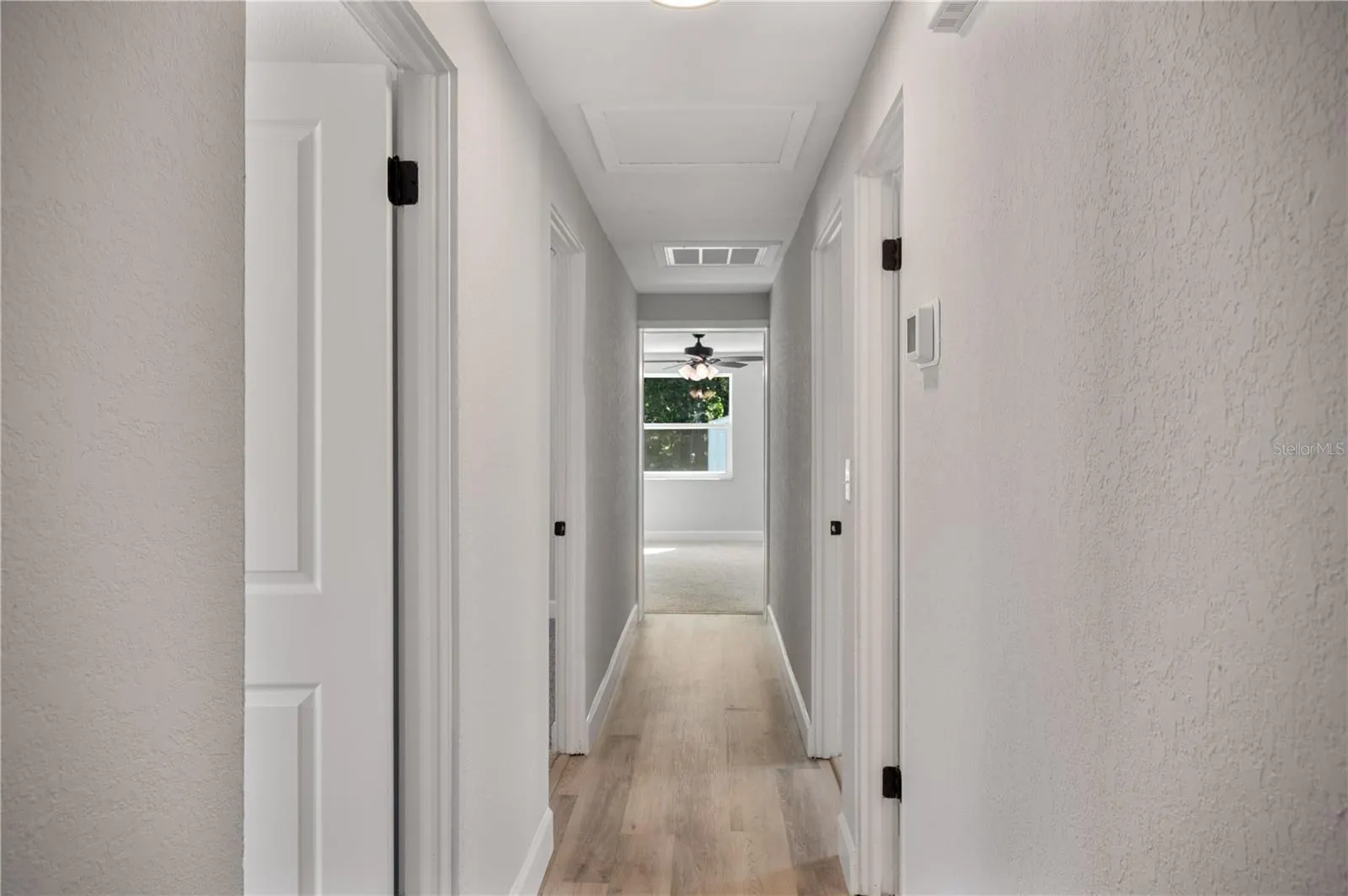 306 BASSEDENA CIR N