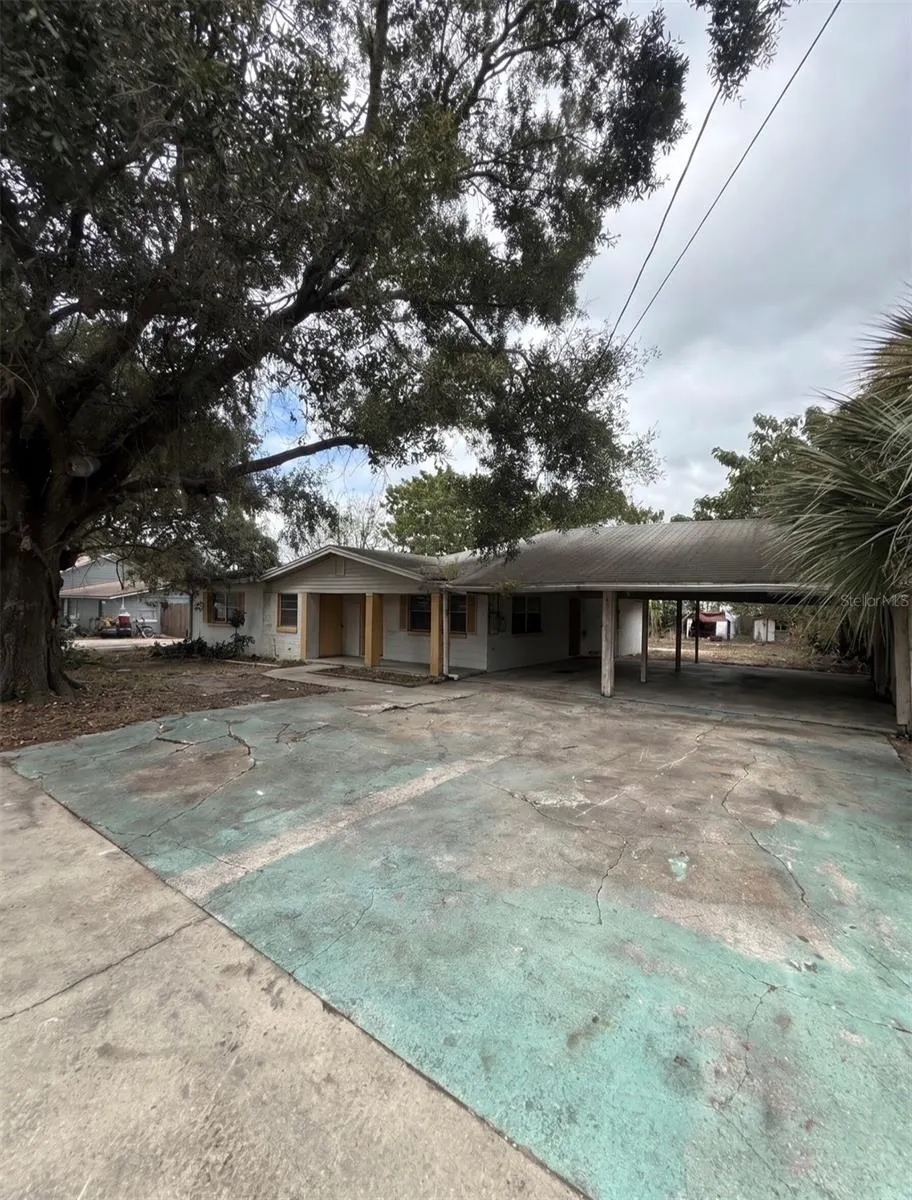 65 BLUFF RD