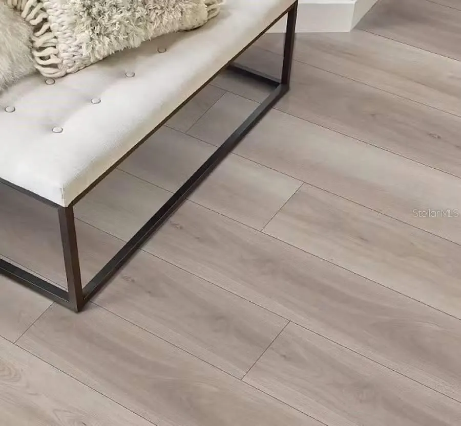 4586 RIVER BIRCH BND