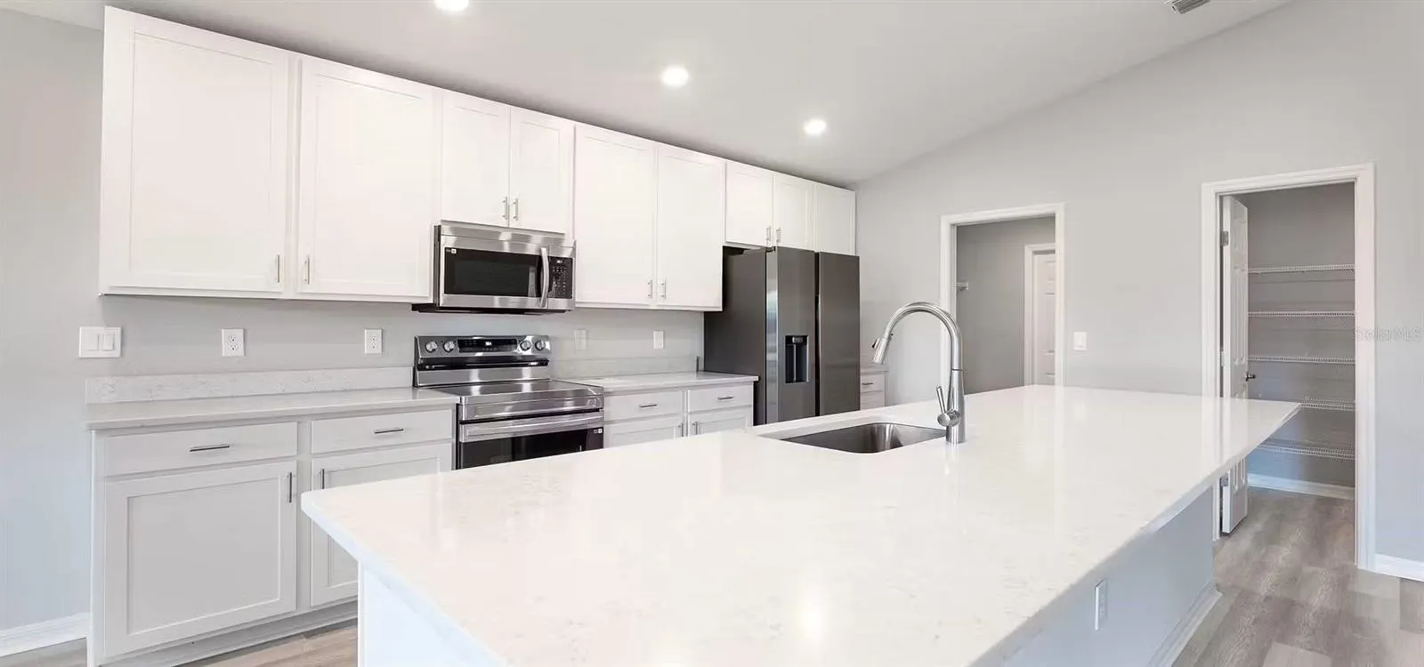 4459 RIVER BIRCH BND