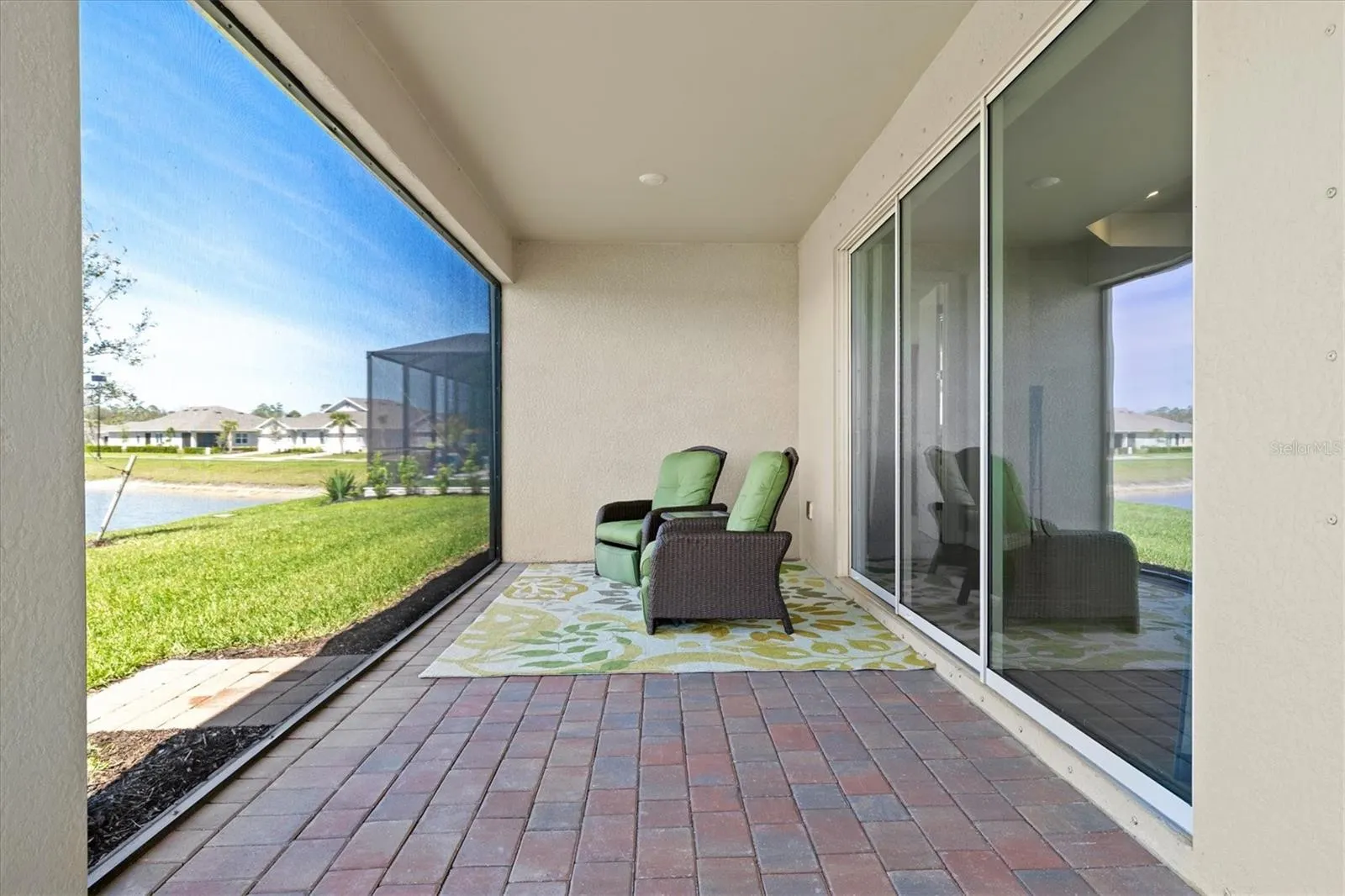 1606 CEDAR VALLEY DR
