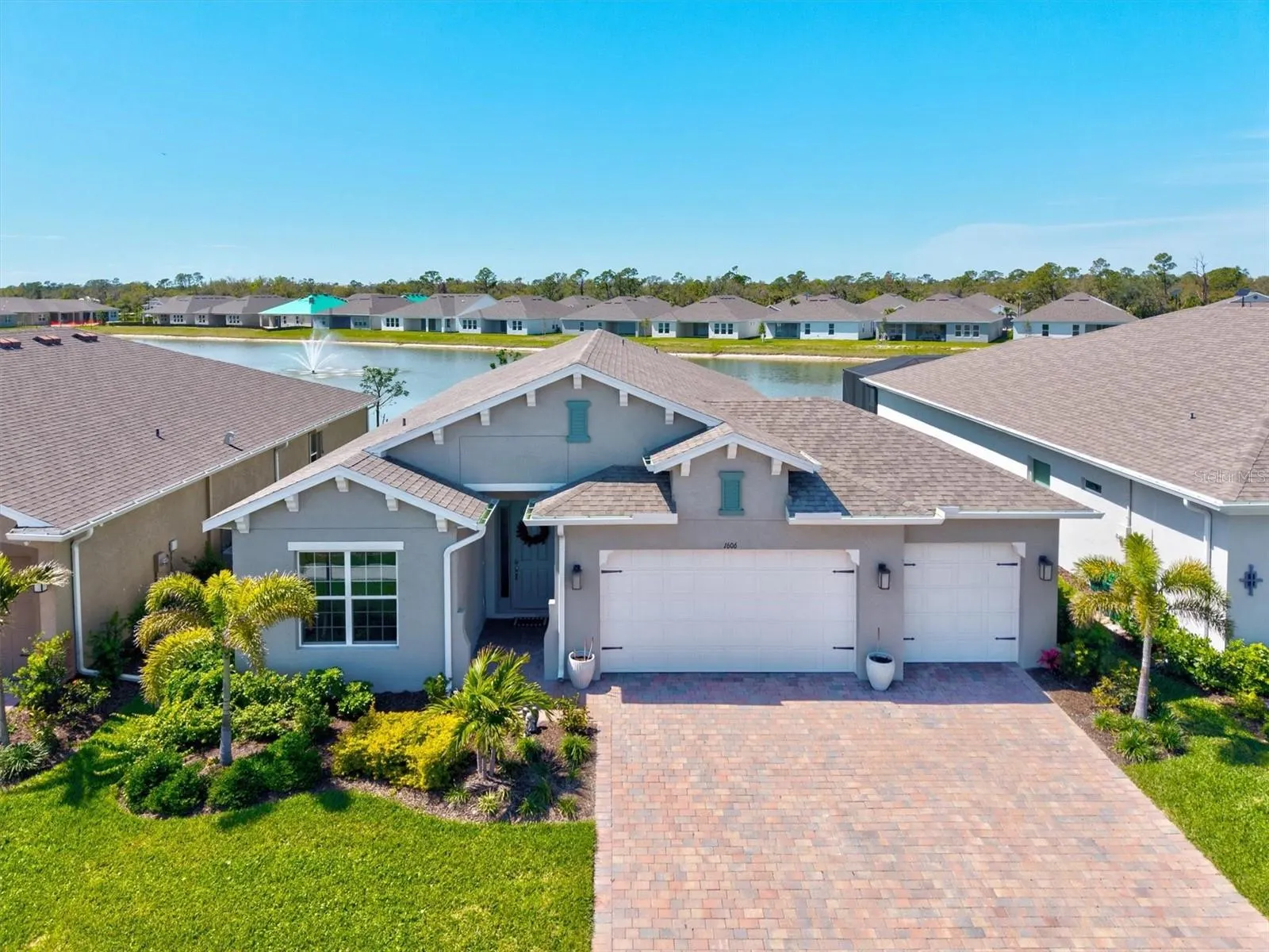 1606 CEDAR VALLEY DR