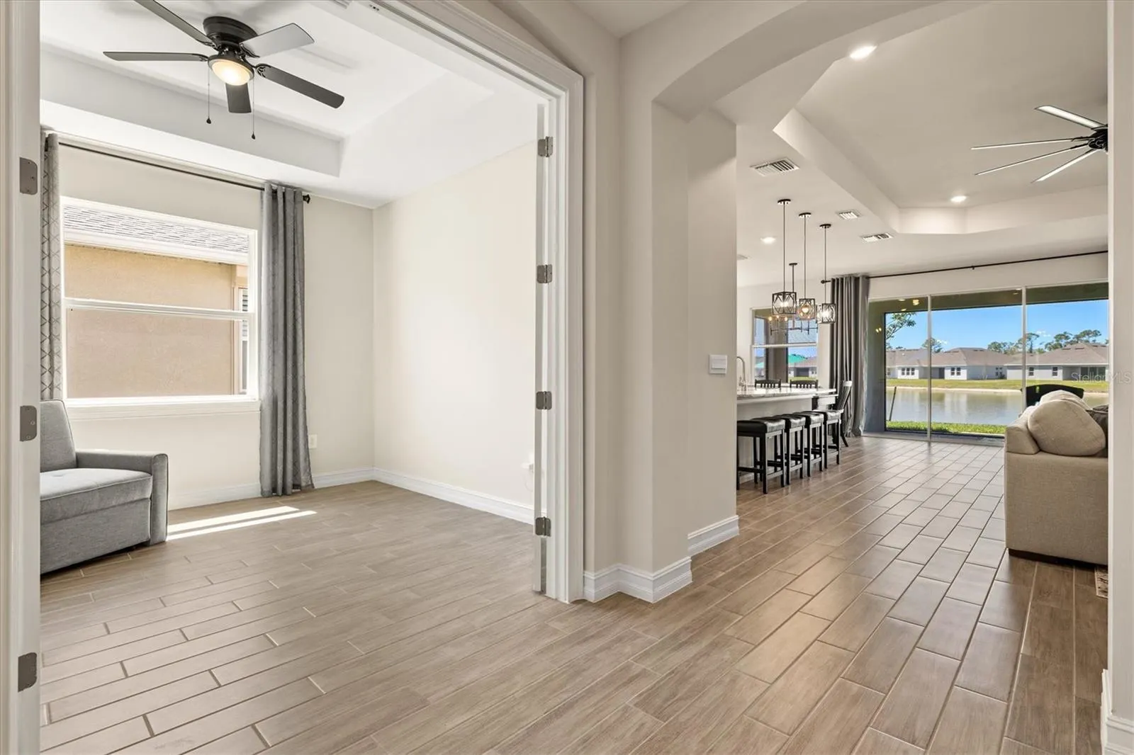 1606 CEDAR VALLEY DR