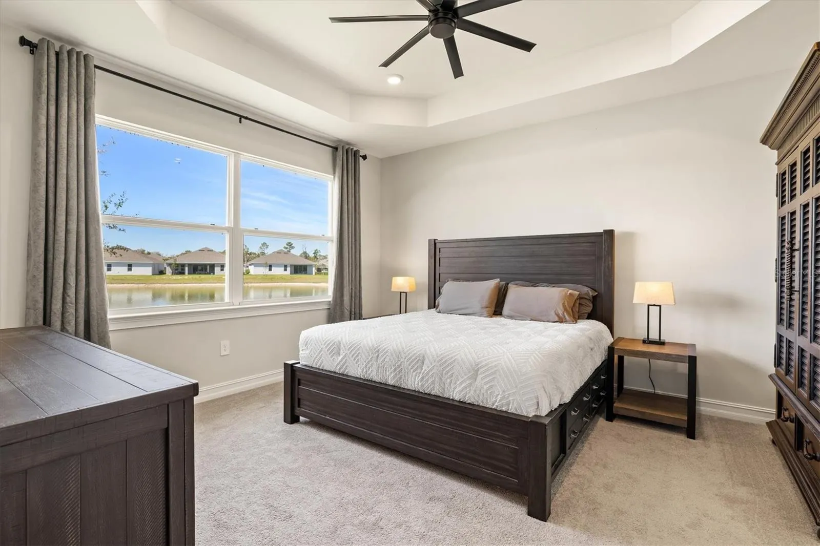 1606 CEDAR VALLEY DR