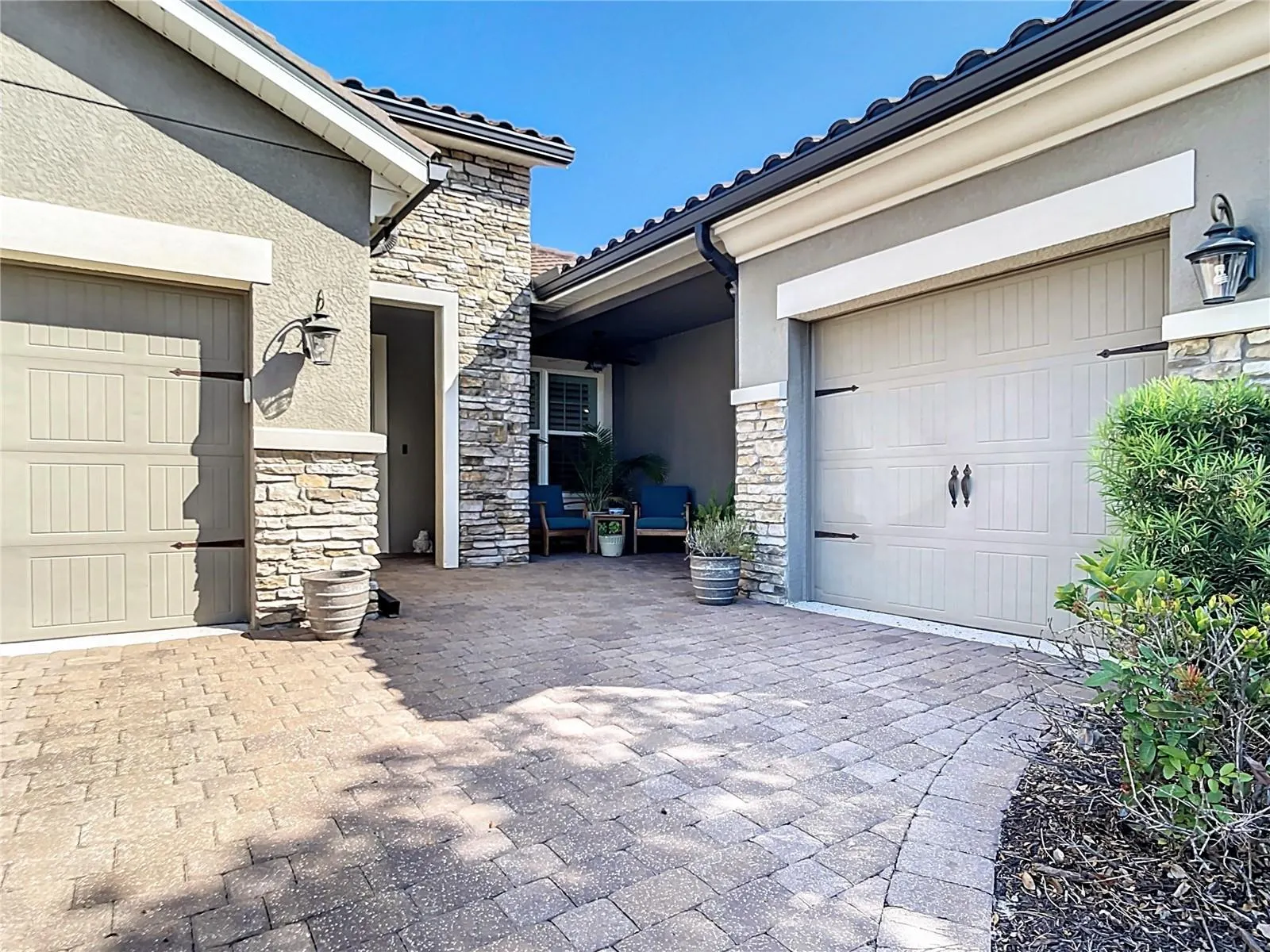 11700 TAPESTRY LN