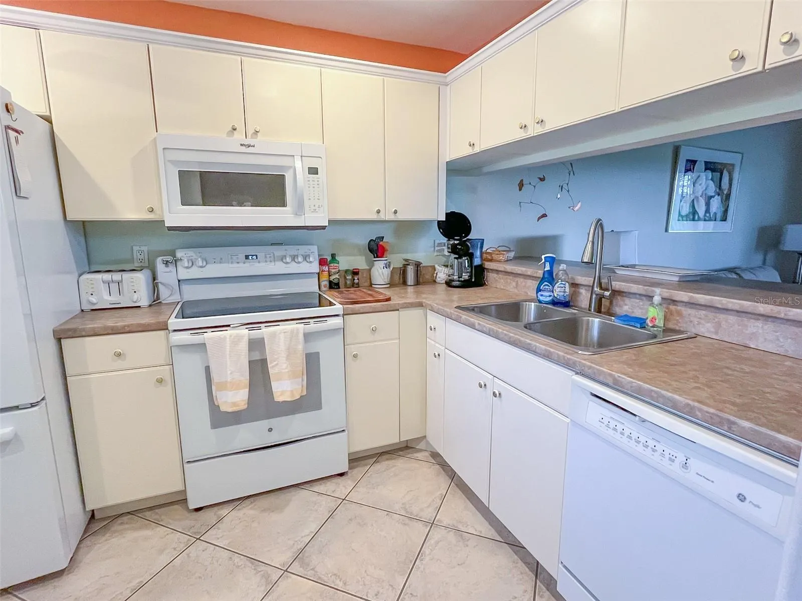 690 BIRD BAY CIR #28, #28