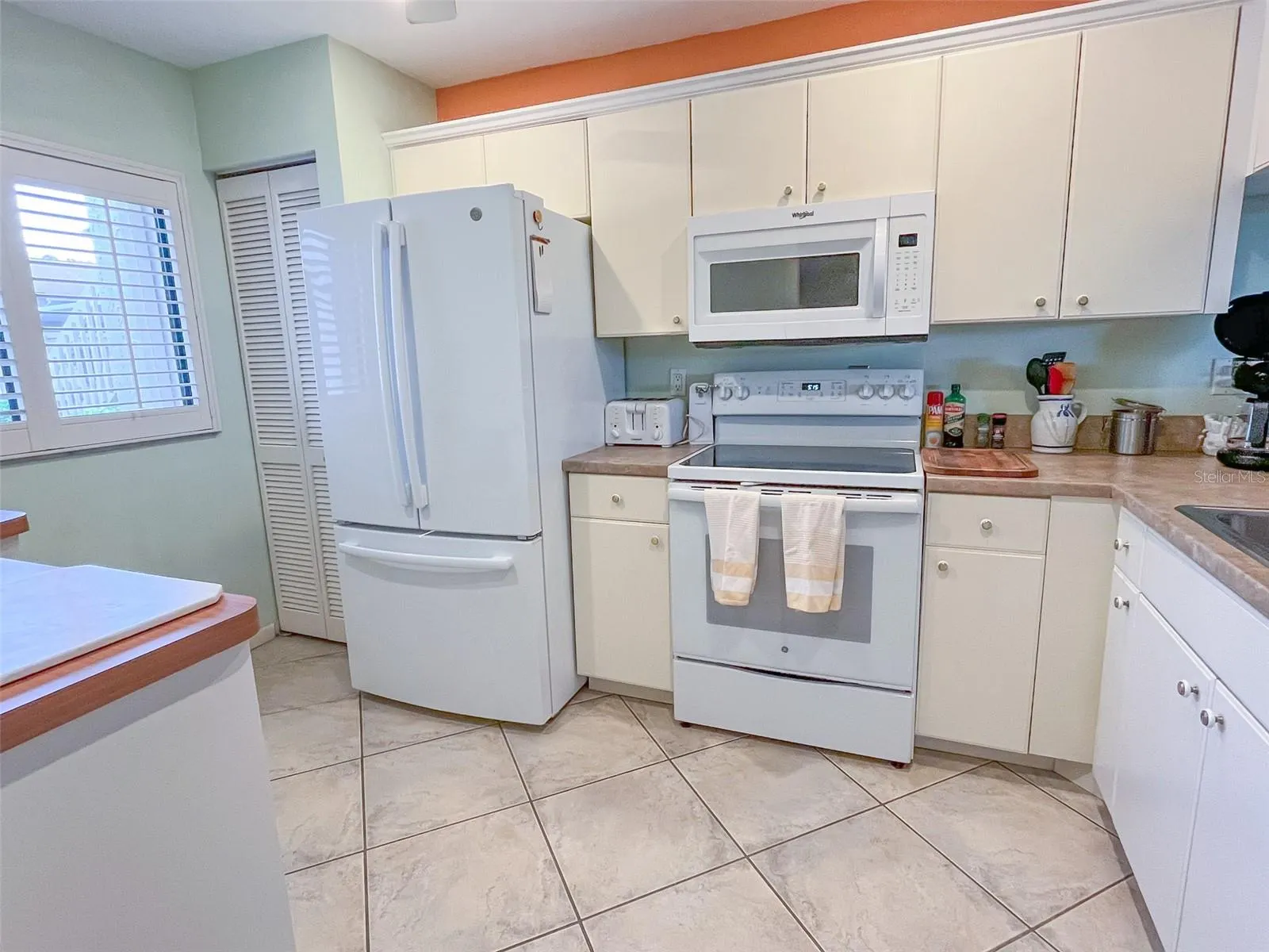 690 BIRD BAY CIR #28, #28