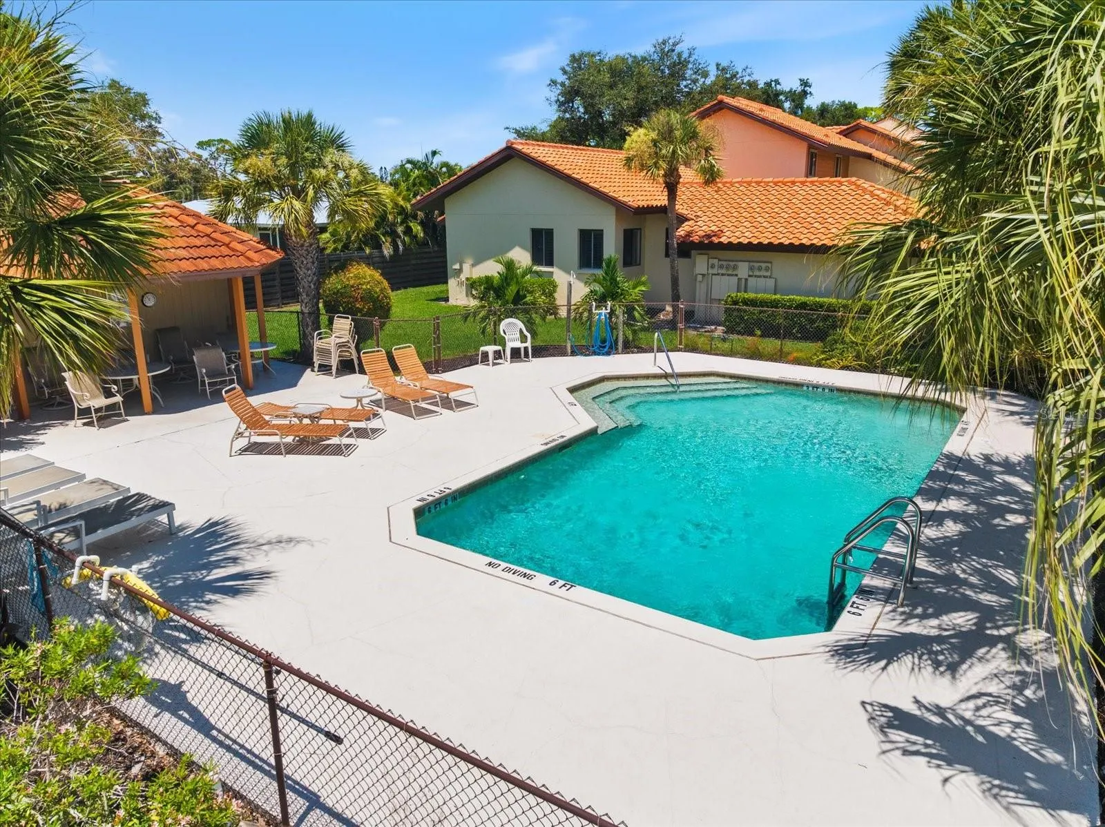 817 SORRENTO PL #817, #817