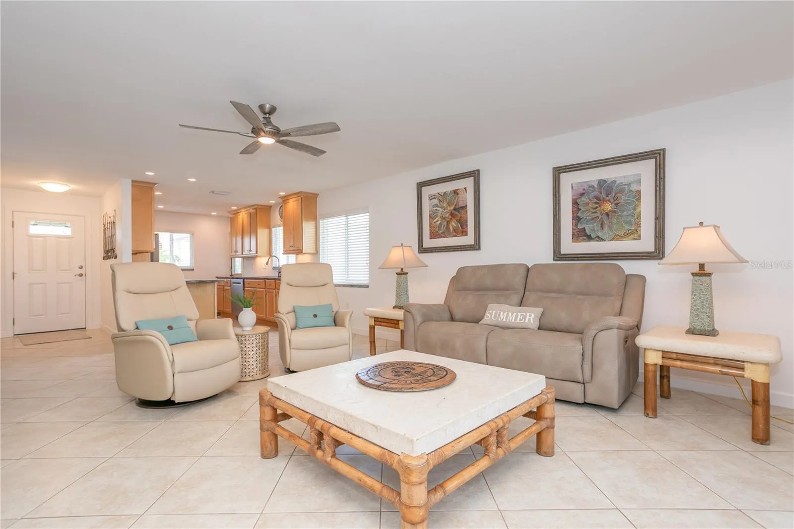 214 FAIR WINDS DR #214, #214