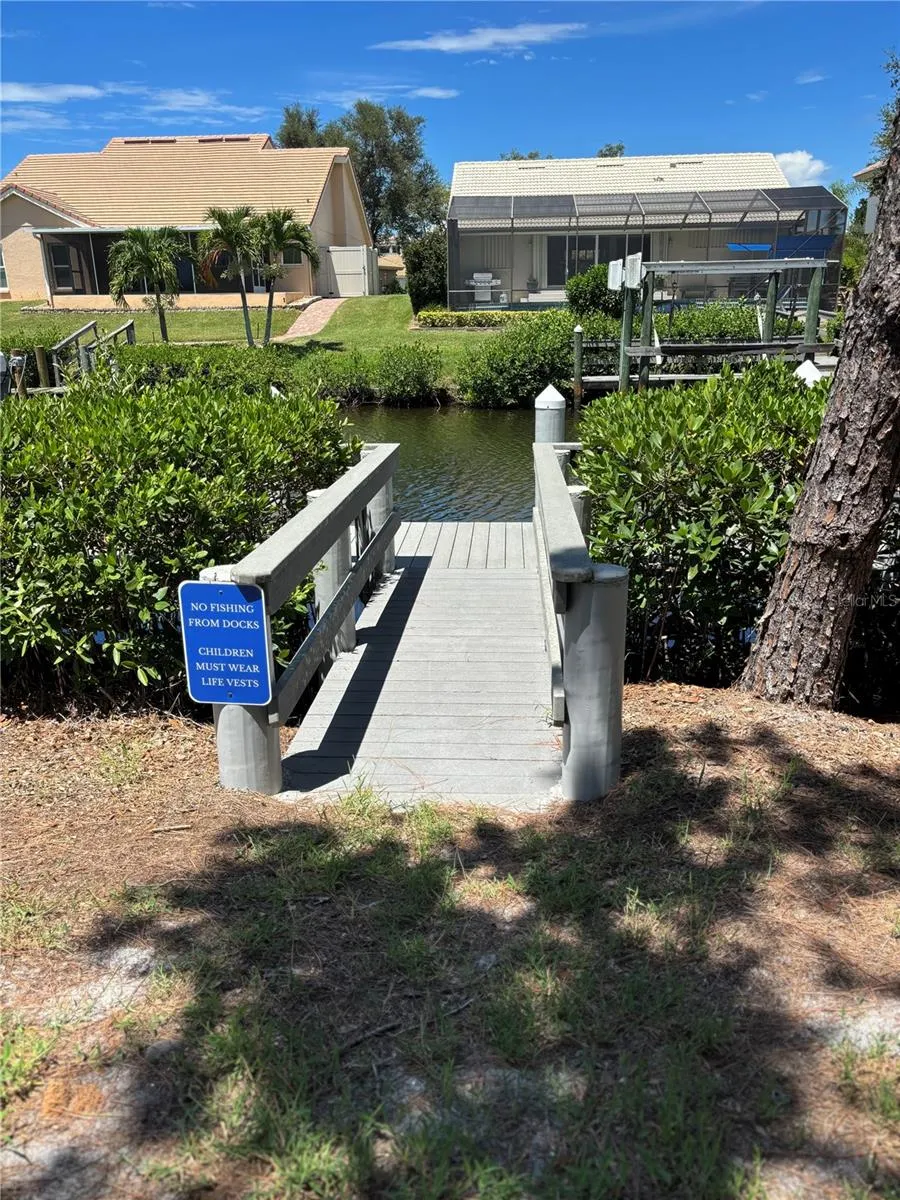 214 FAIR WINDS DR #214, #214