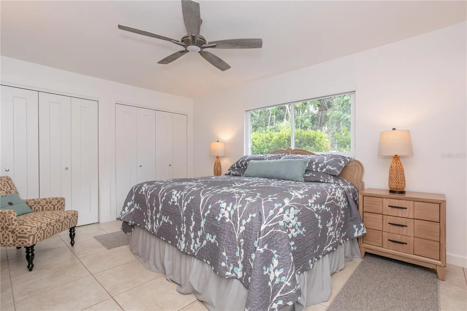 214 FAIR WINDS DR #214, #214