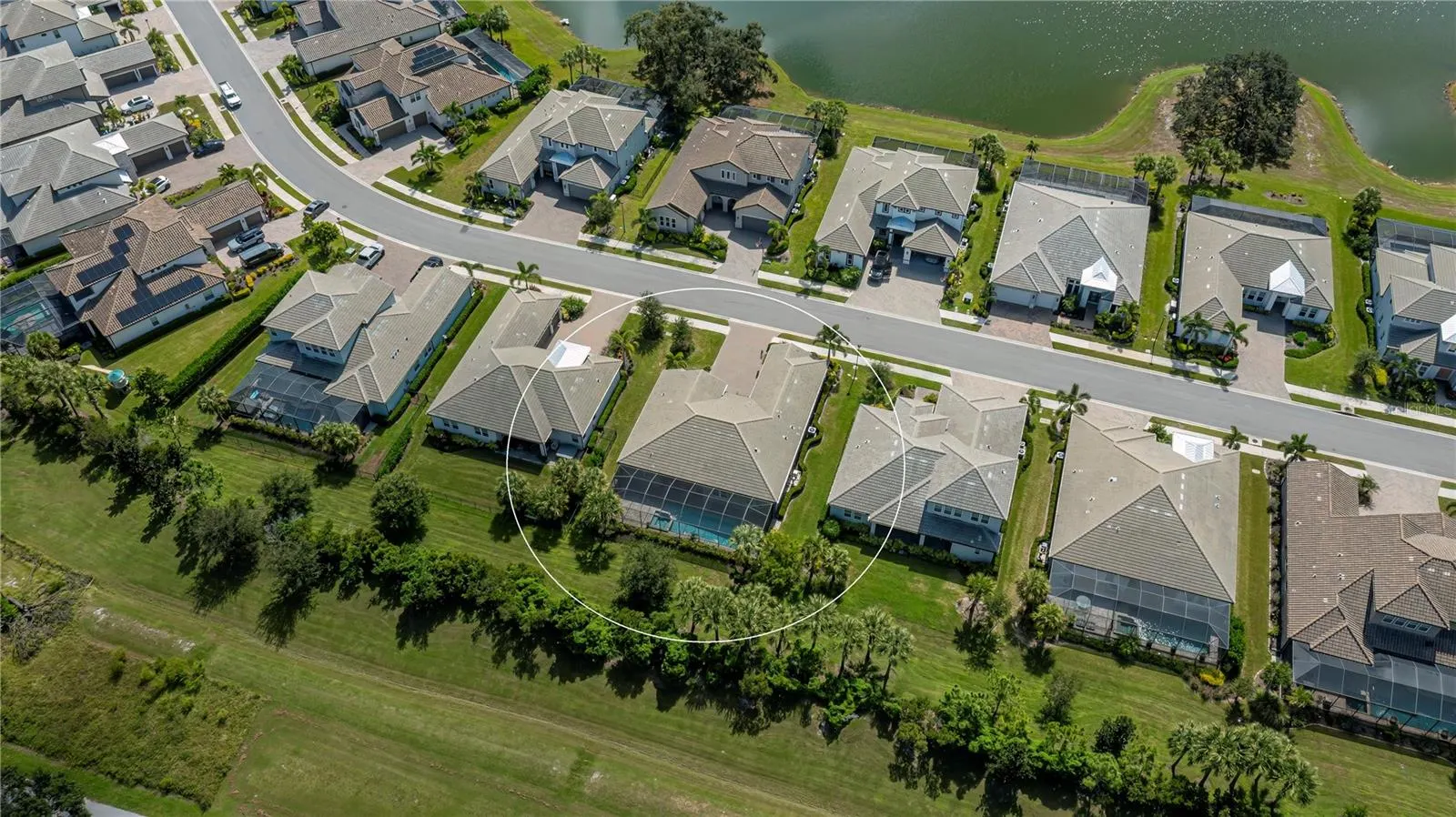 6137 LUNGO LAGO DR