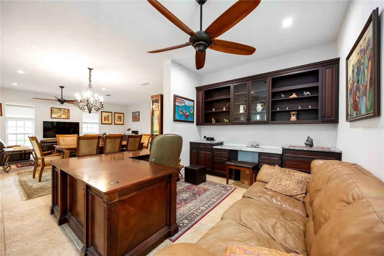 3674 ROSLYN RD