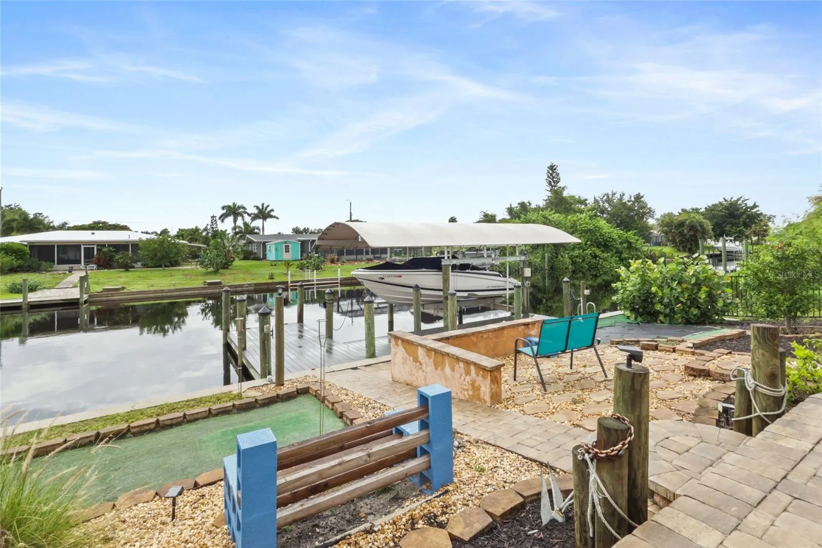 27401 VOYAGEUR DR