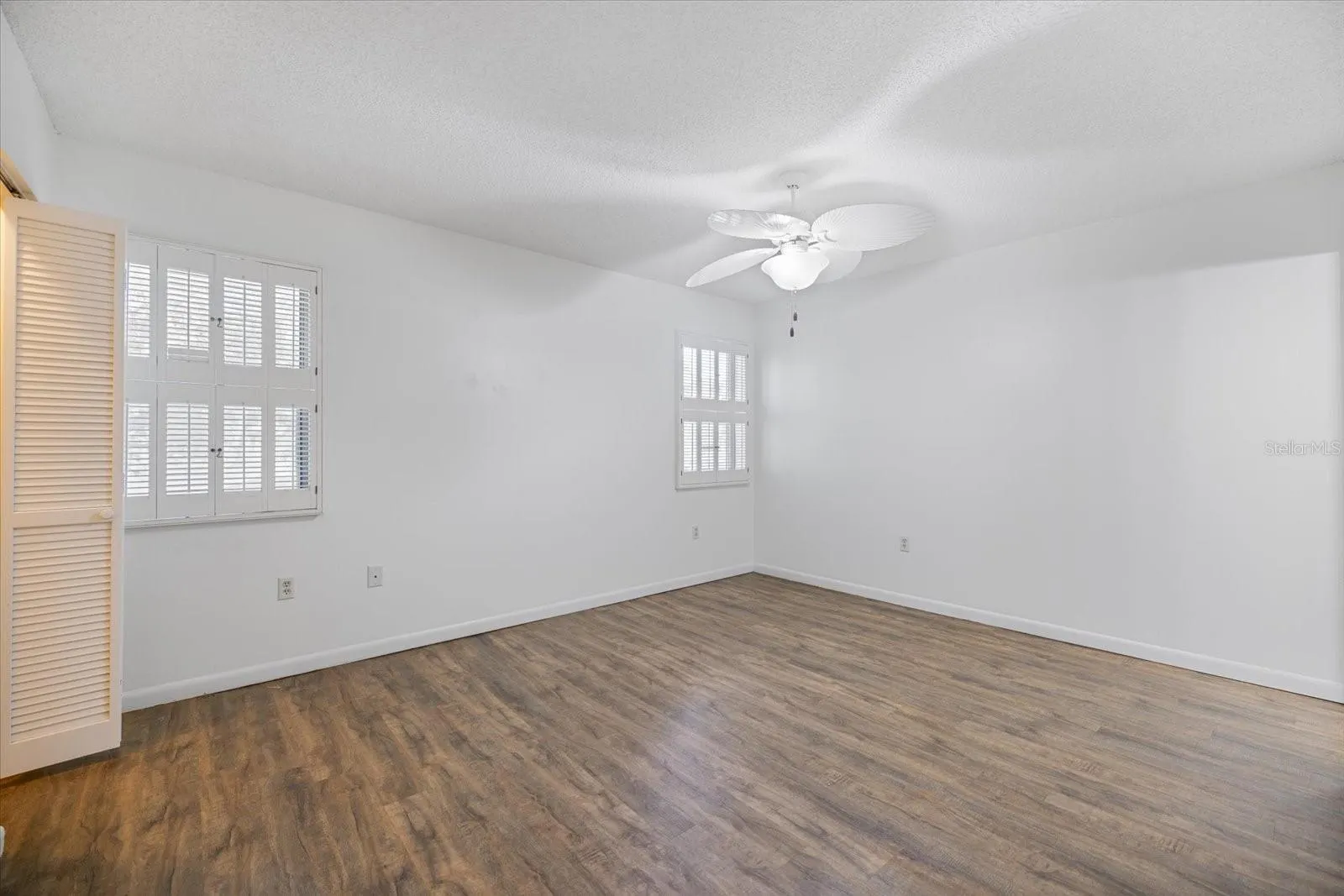 638 E BIRD BAY DR E #212, #212