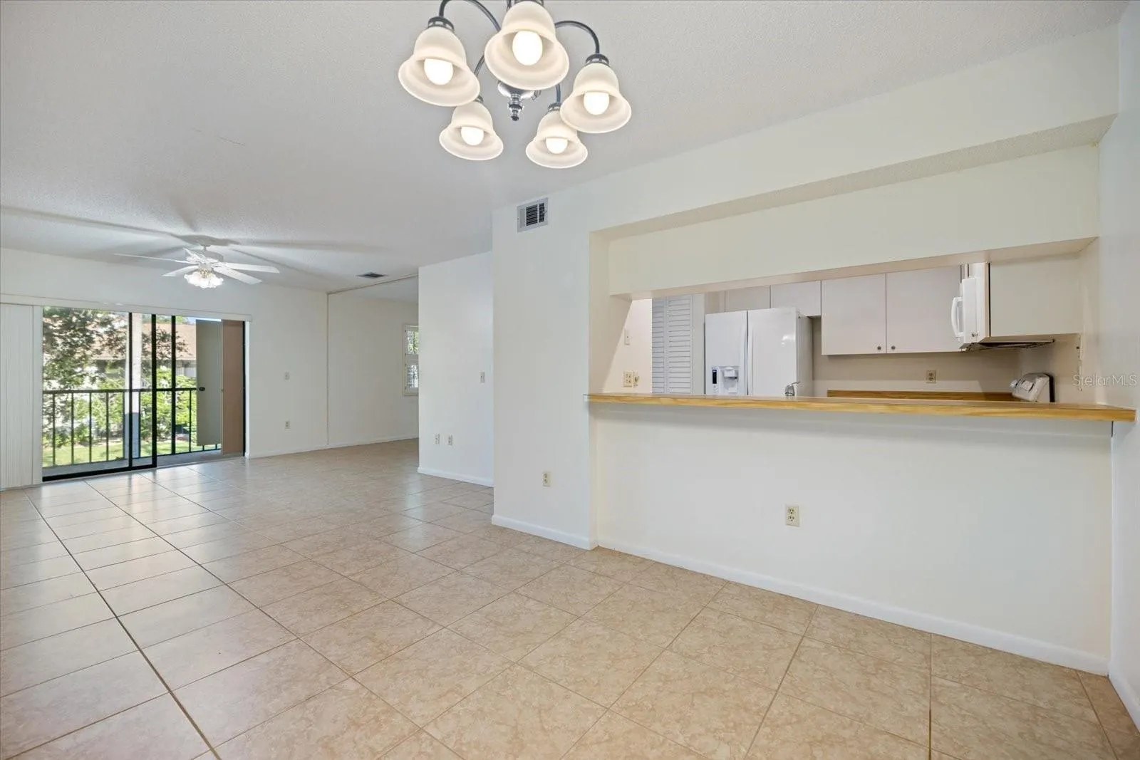 638 E BIRD BAY DR E #212, #212
