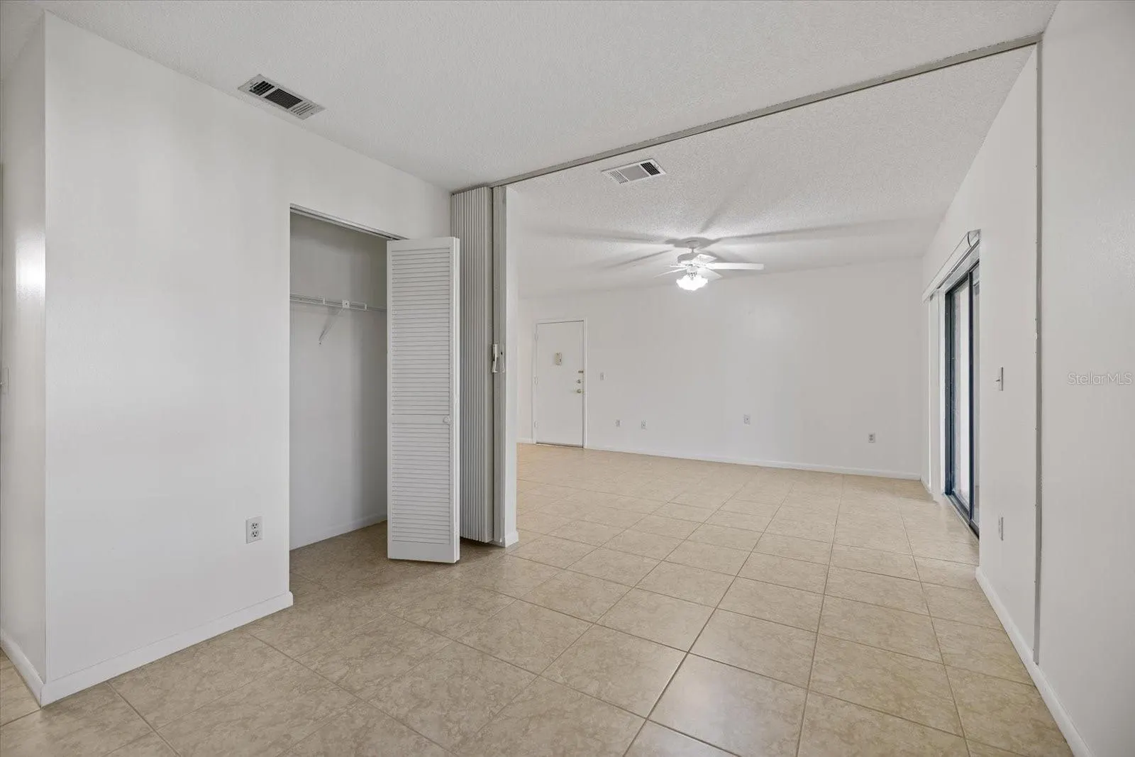 638 E BIRD BAY DR E #212, #212
