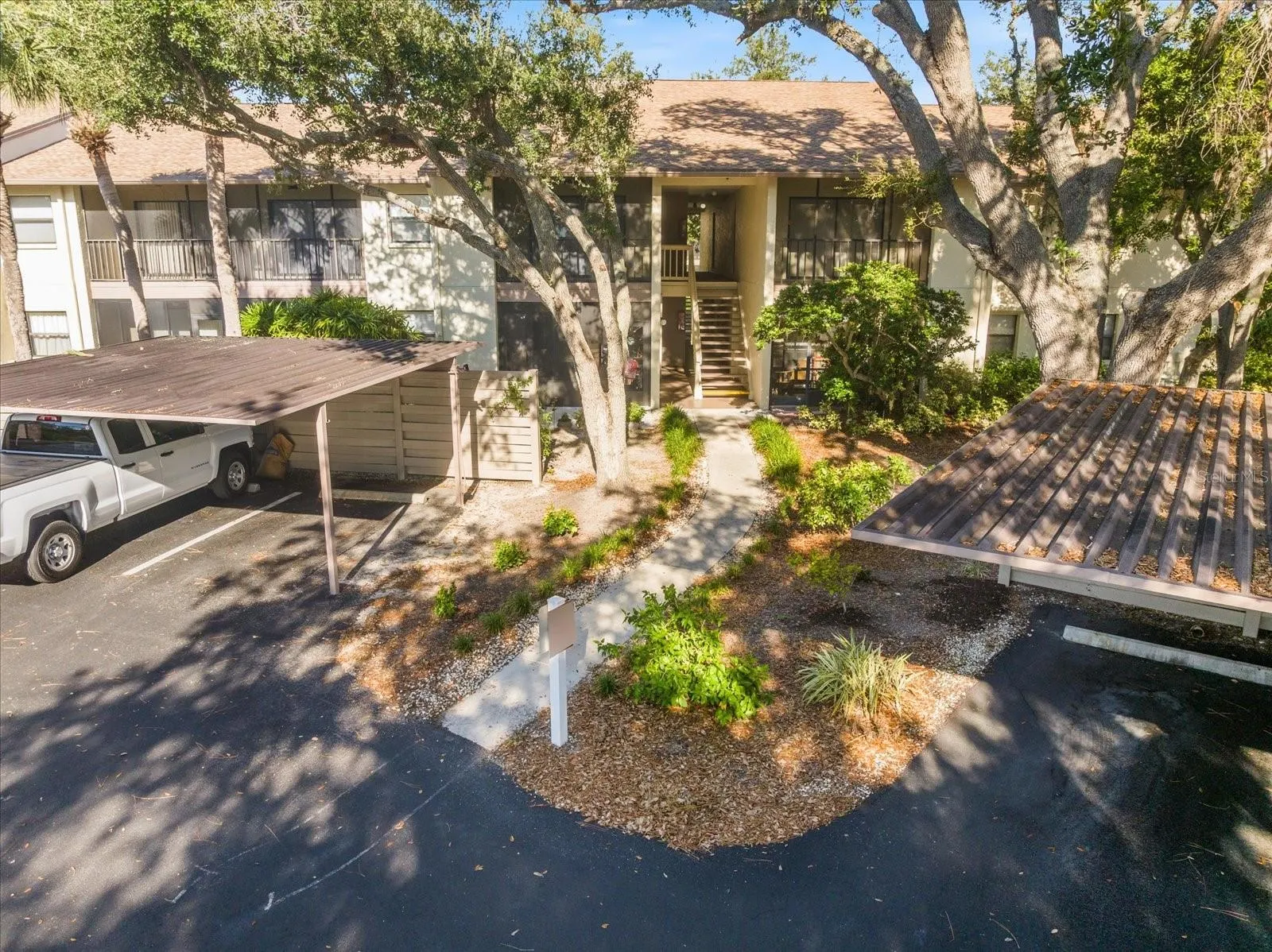 638 E BIRD BAY DR E #212, #212