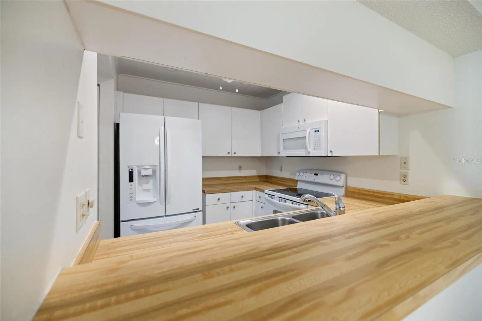 638 E BIRD BAY DR E #212, #212
