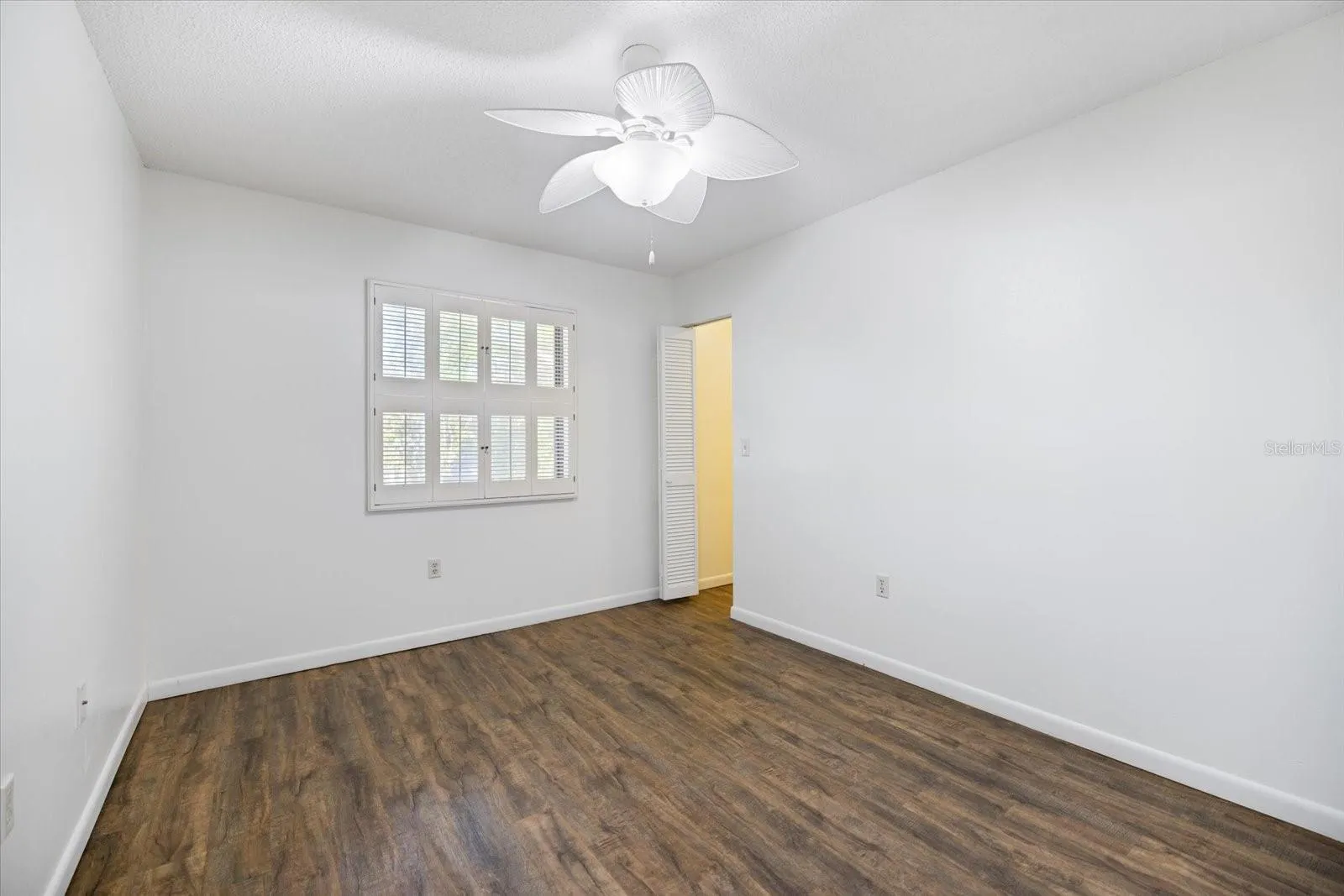 638 E BIRD BAY DR E #212, #212