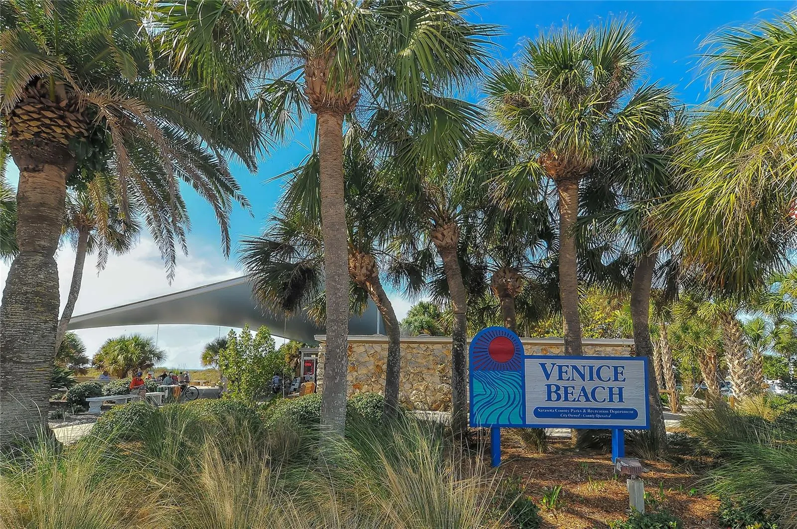 1212 WHITNEY DR
