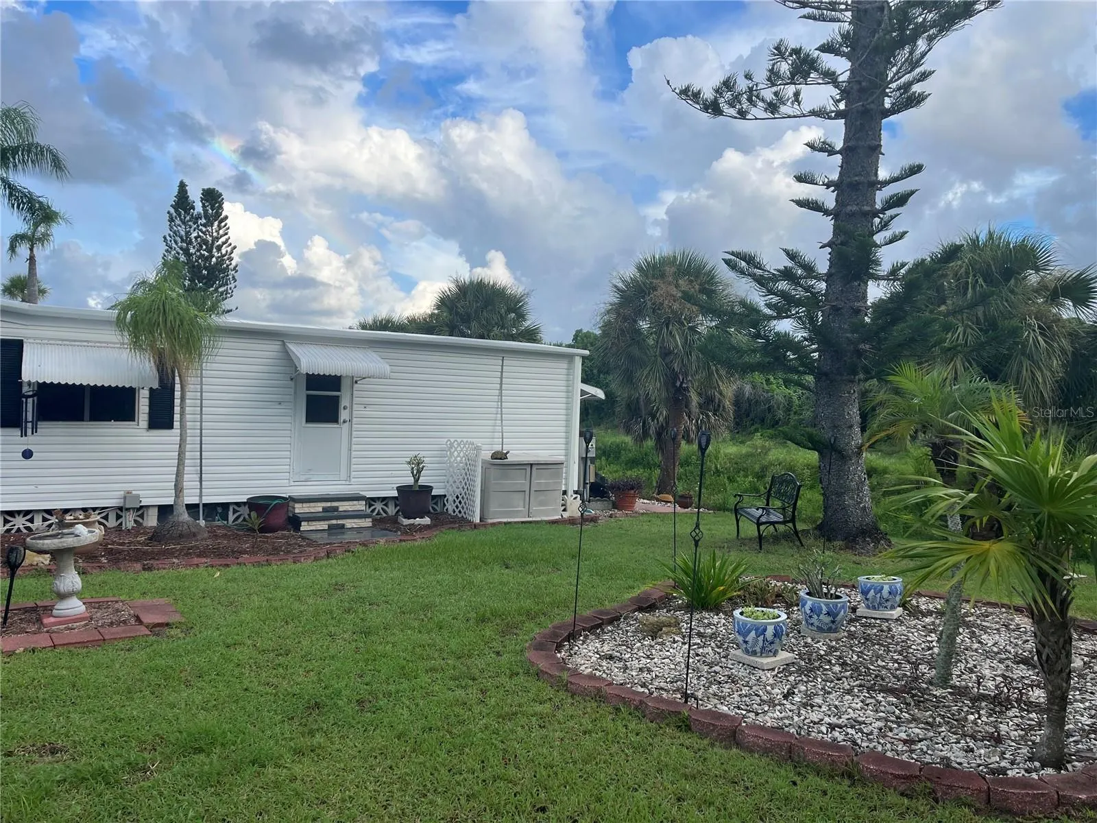 401 ROMA RD