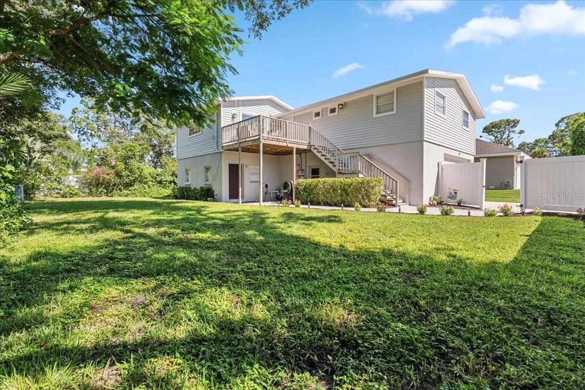 5919 DIANA RD
