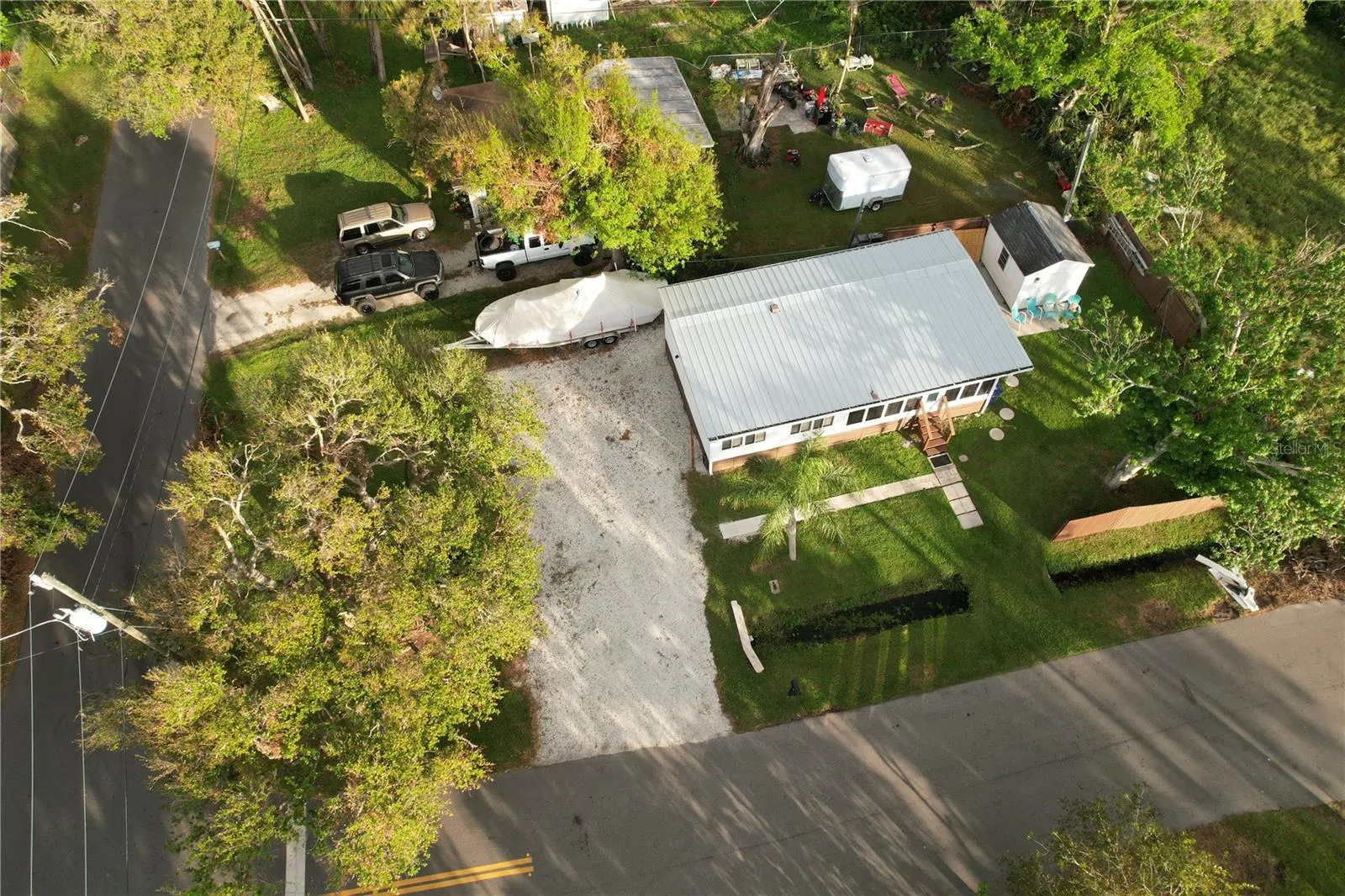 400 OLIVE AVE
