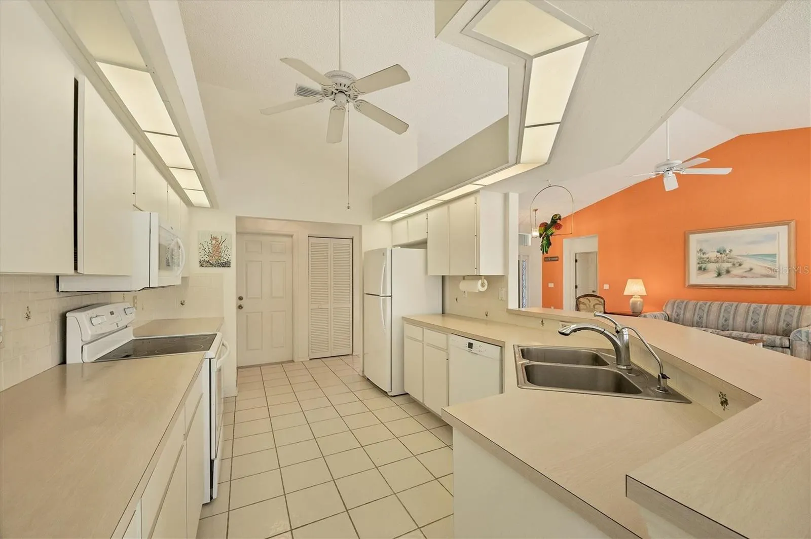 651 CORONADO RD