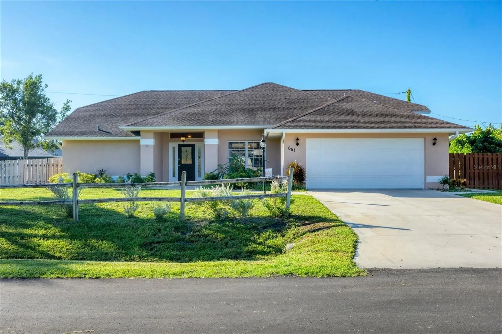 651 CORONADO RD
