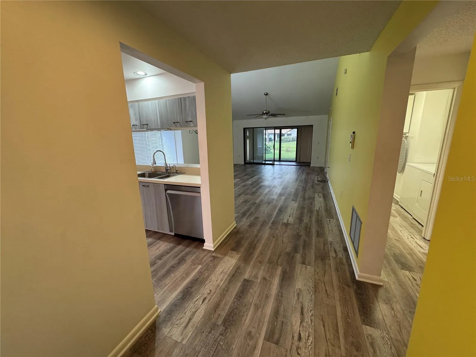 3145 WINDRUSH BOURNE #52, #52