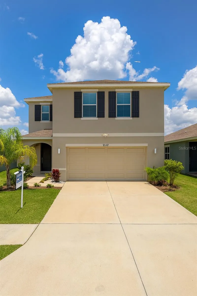 8446 HARDY BAY LOOP