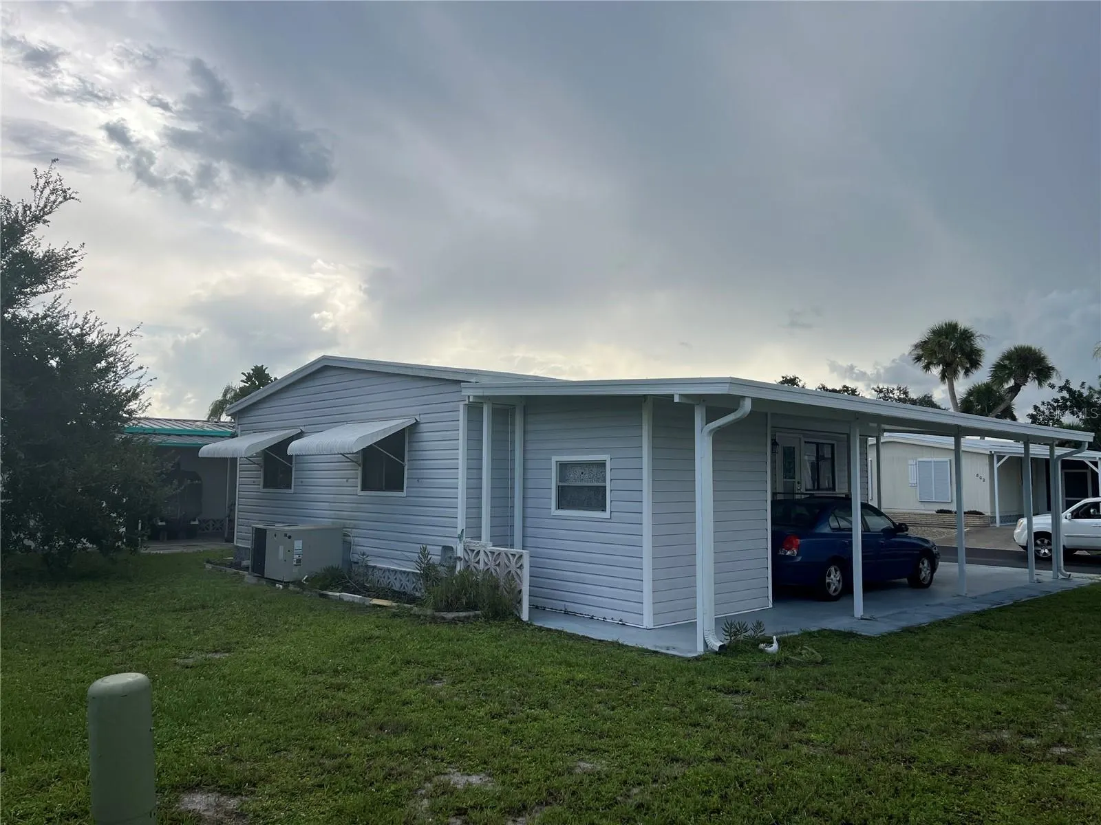 908 JOLANDA CIR