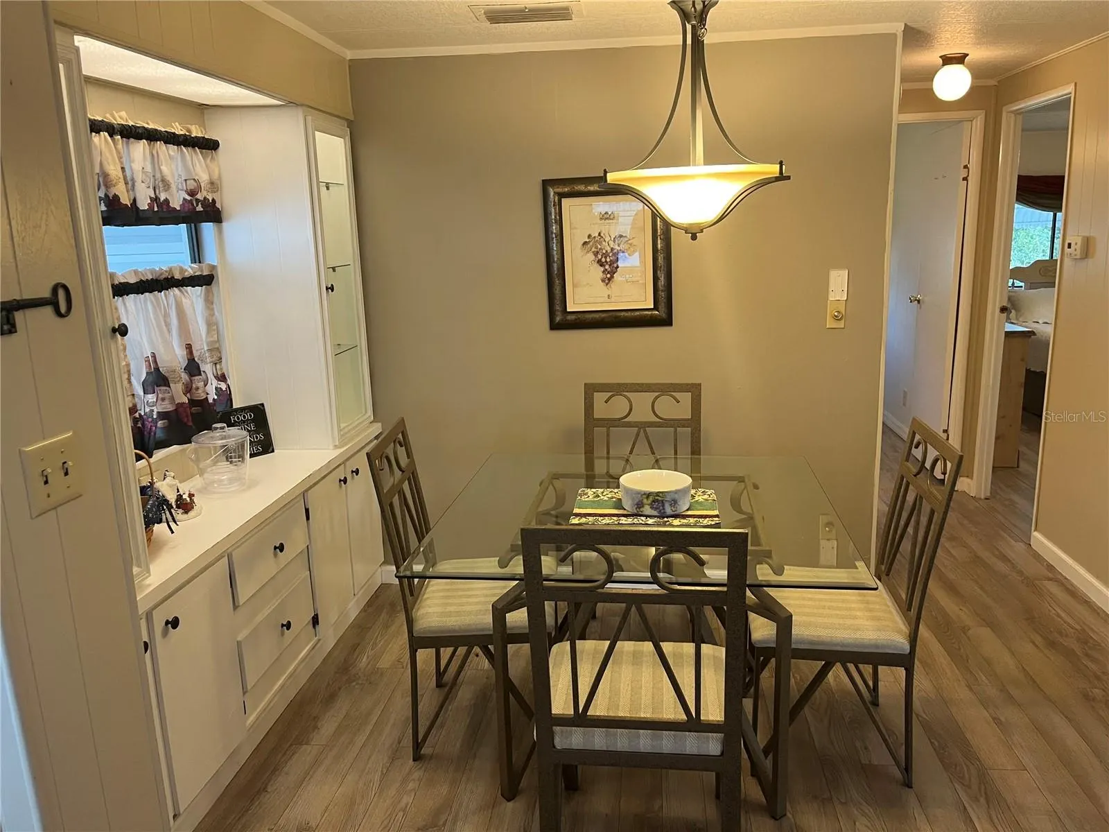 908 JOLANDA CIR