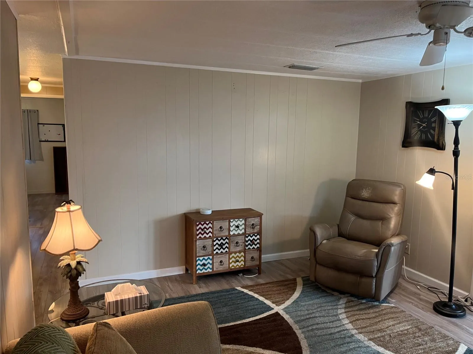 908 JOLANDA CIR