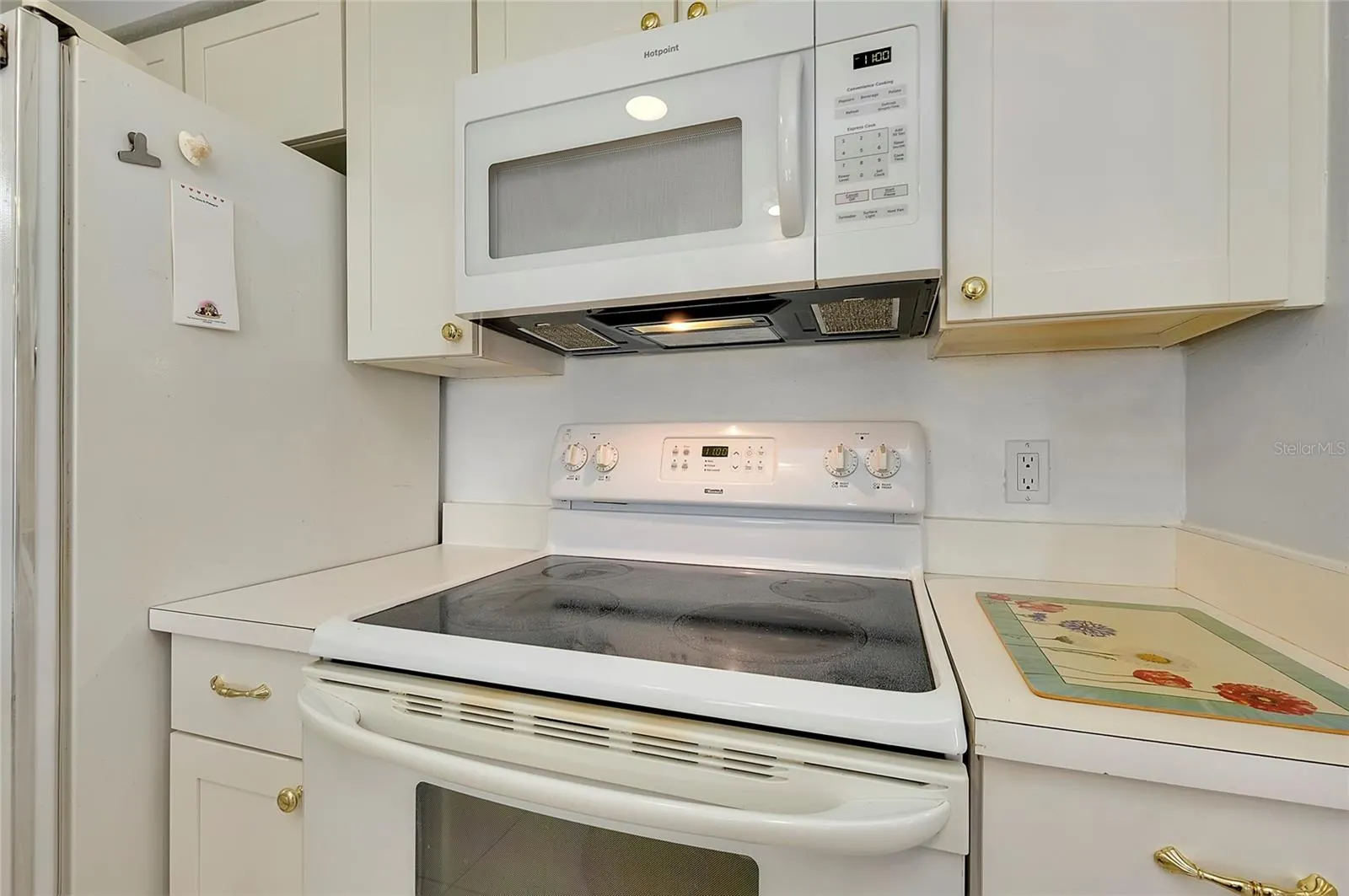521 CIRCLEWOOD DR #Q11, #Q11
