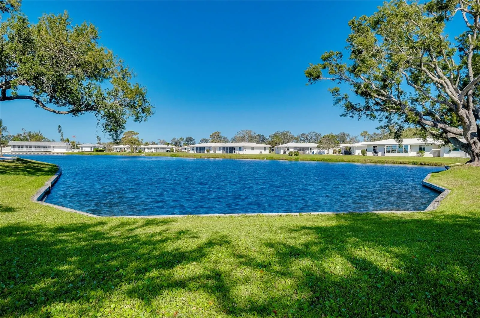 521 CIRCLEWOOD DR #Q11, #Q11