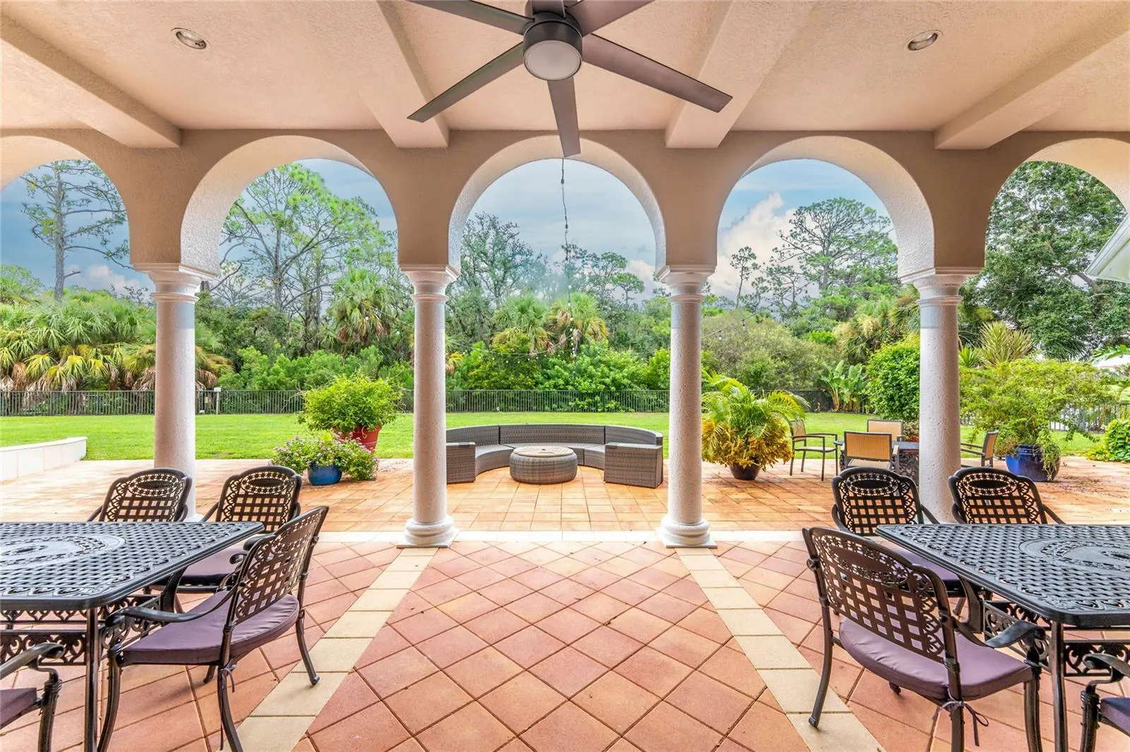110 PALAZZO CT