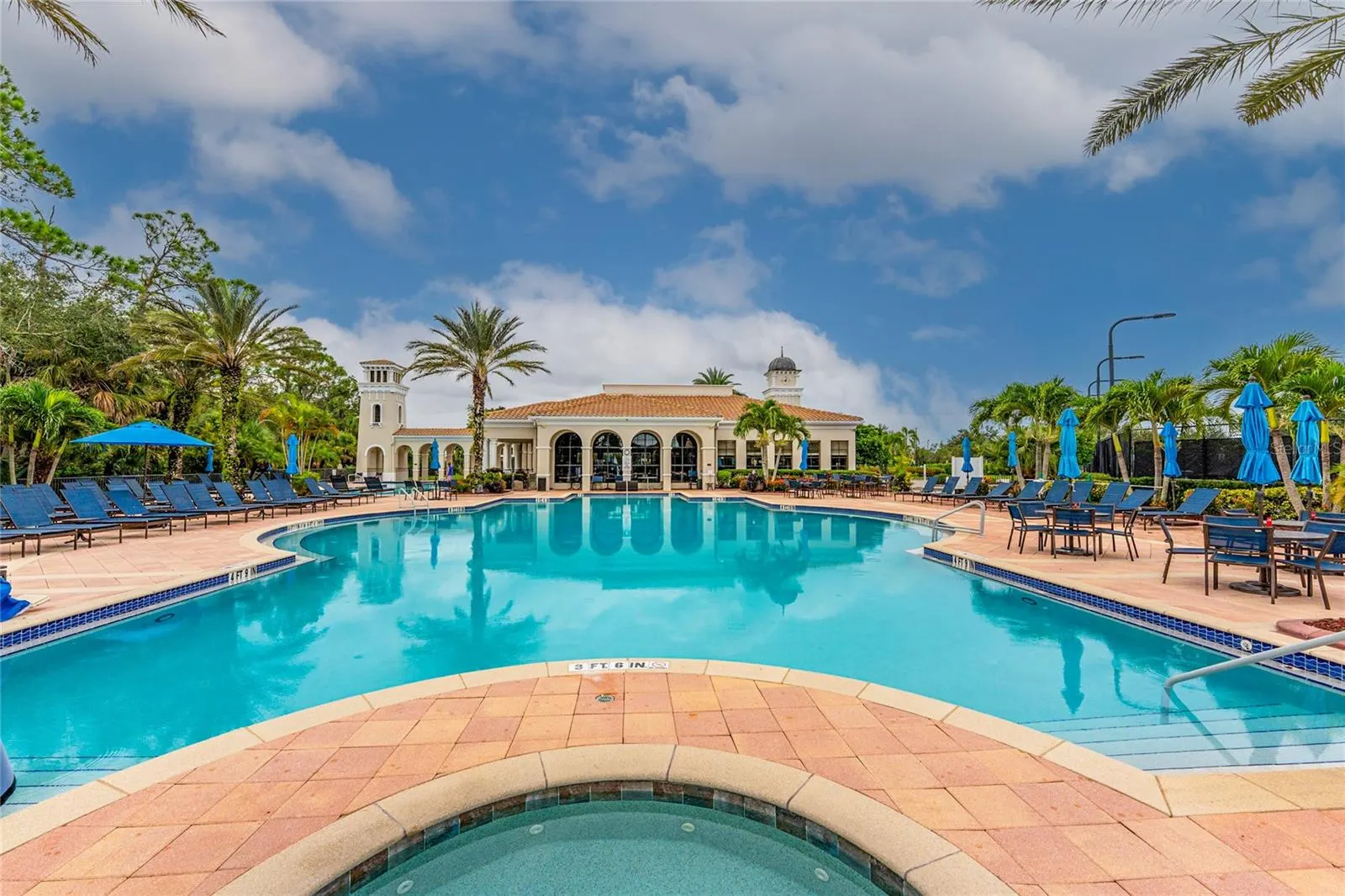 110 PALAZZO CT