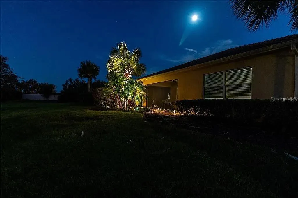 110 PALAZZO CT