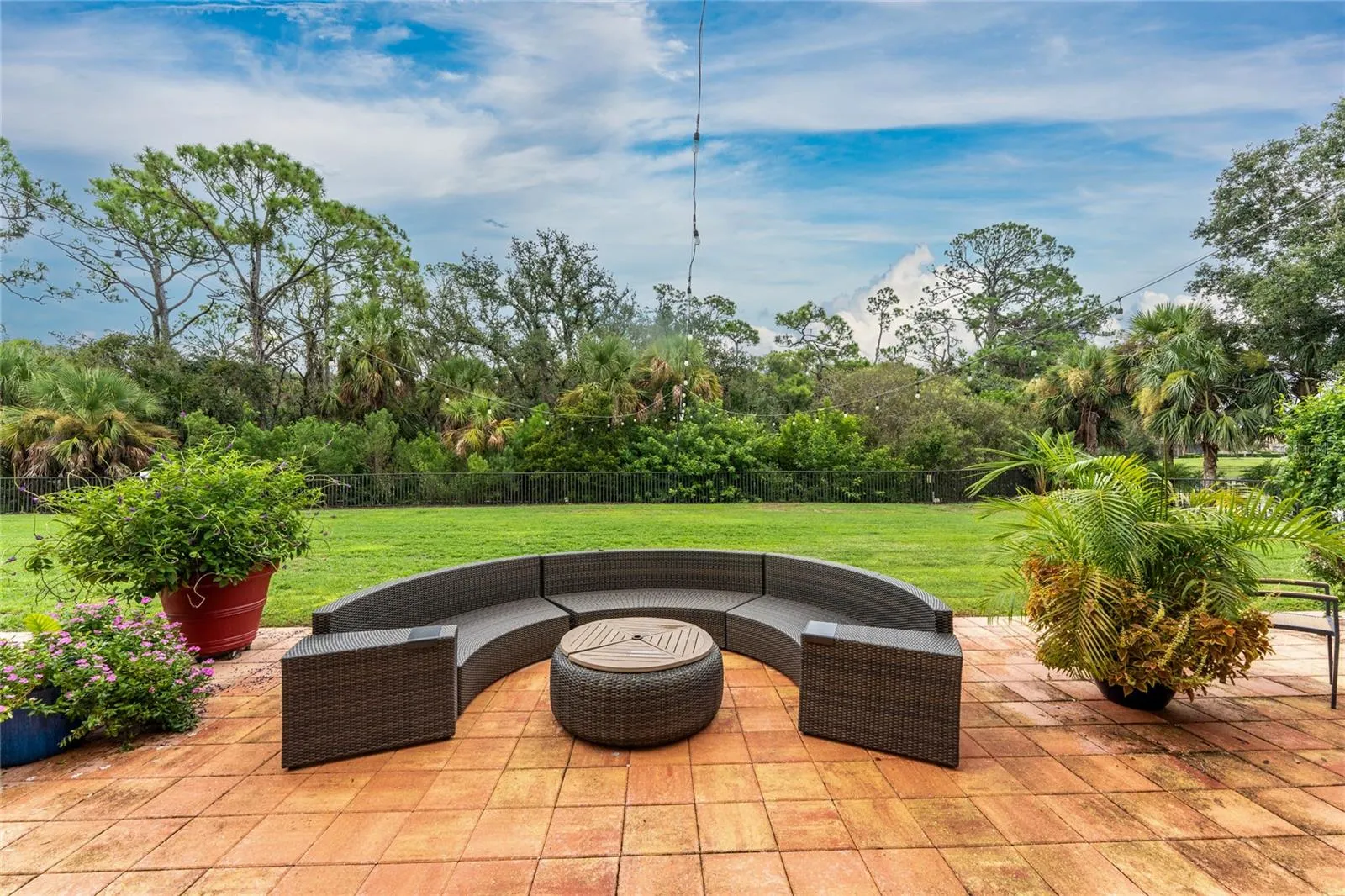110 PALAZZO CT