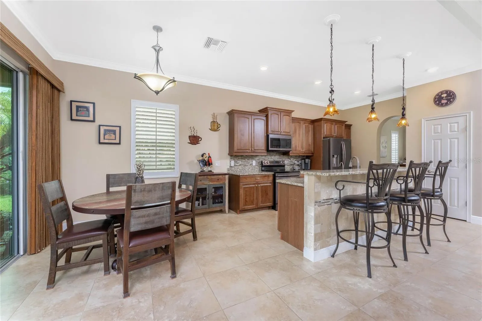 110 PALAZZO CT
