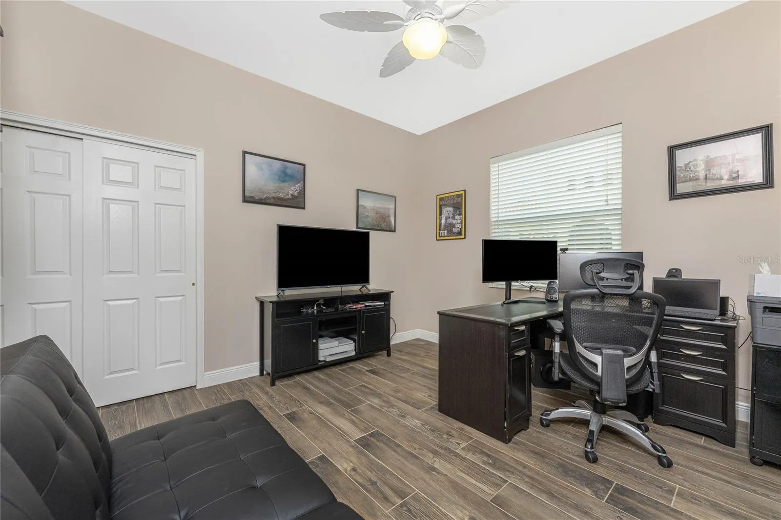 110 PALAZZO CT