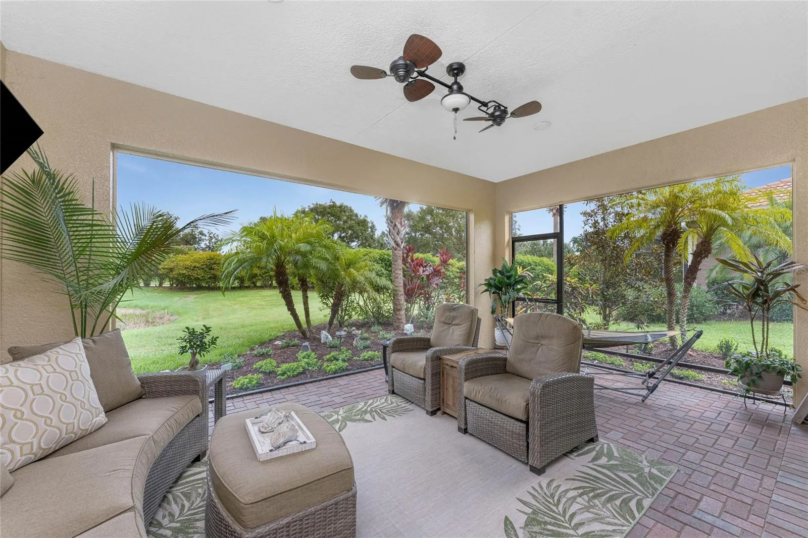 110 PALAZZO CT