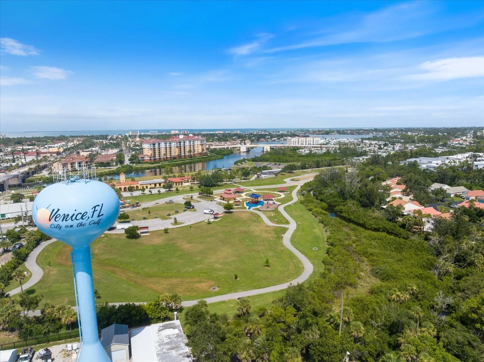 700 GARDENS EDGE DR #724, #724