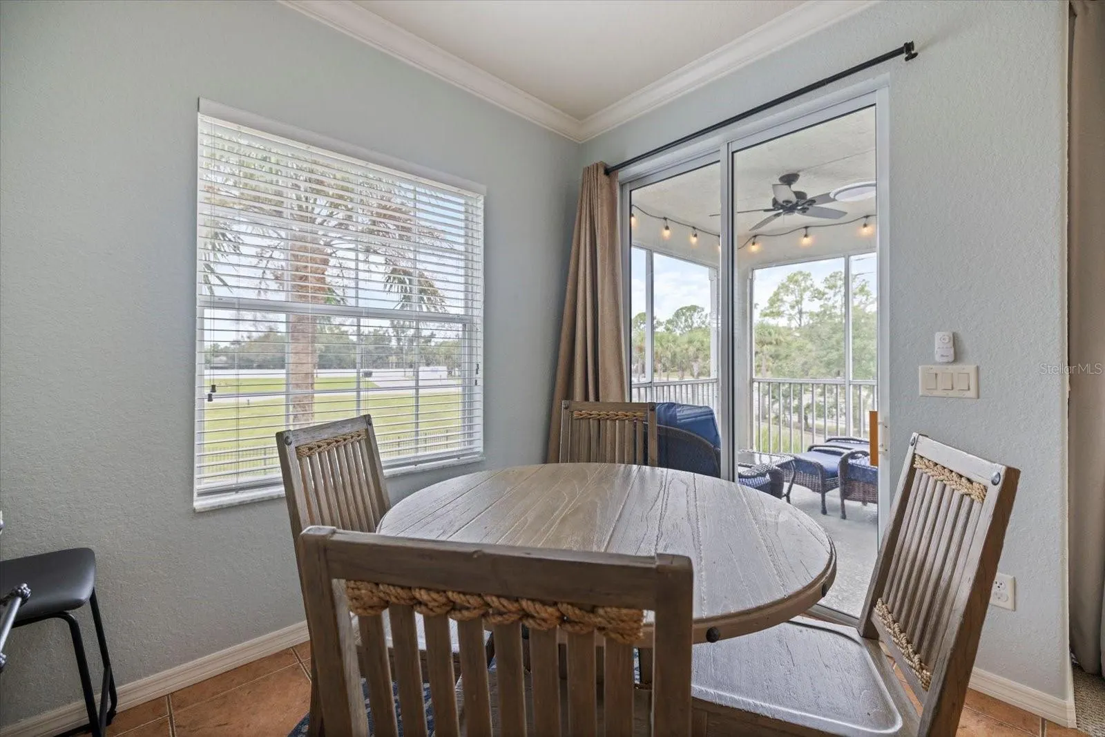 700 GARDENS EDGE DR #724, #724