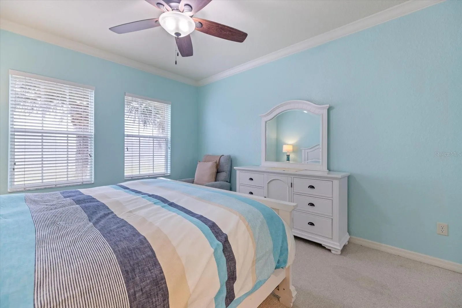700 GARDENS EDGE DR #724, #724
