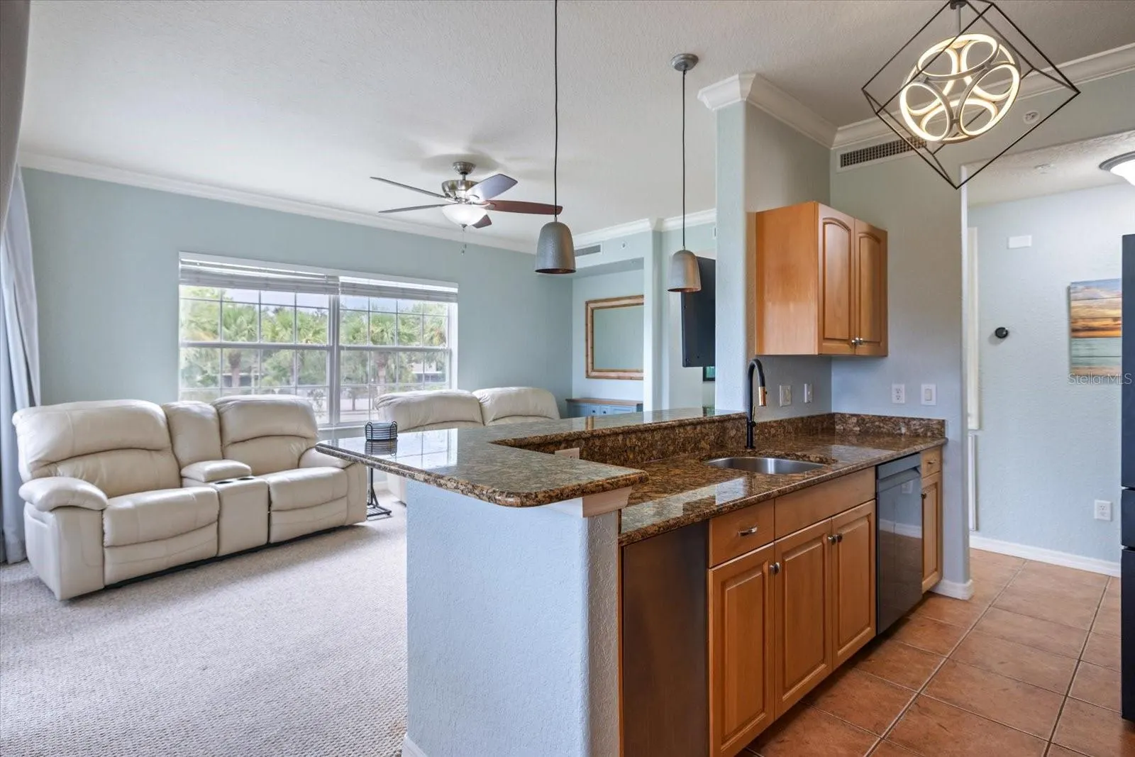 700 GARDENS EDGE DR #724, #724
