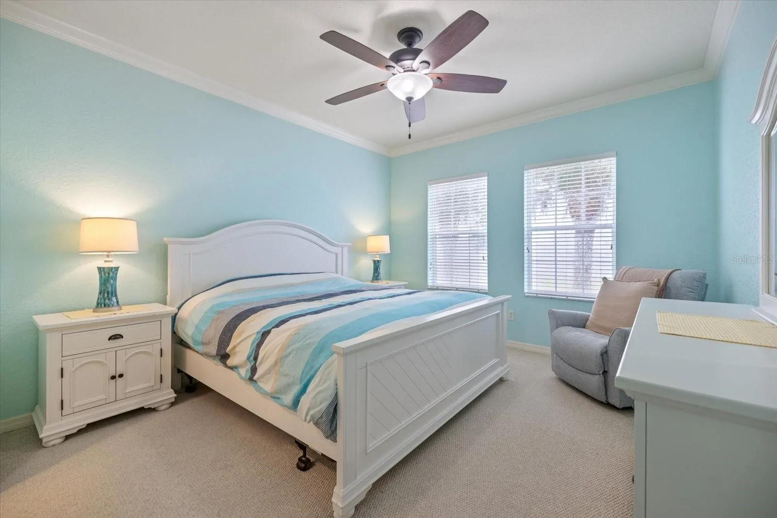 700 GARDENS EDGE DR #724, #724
